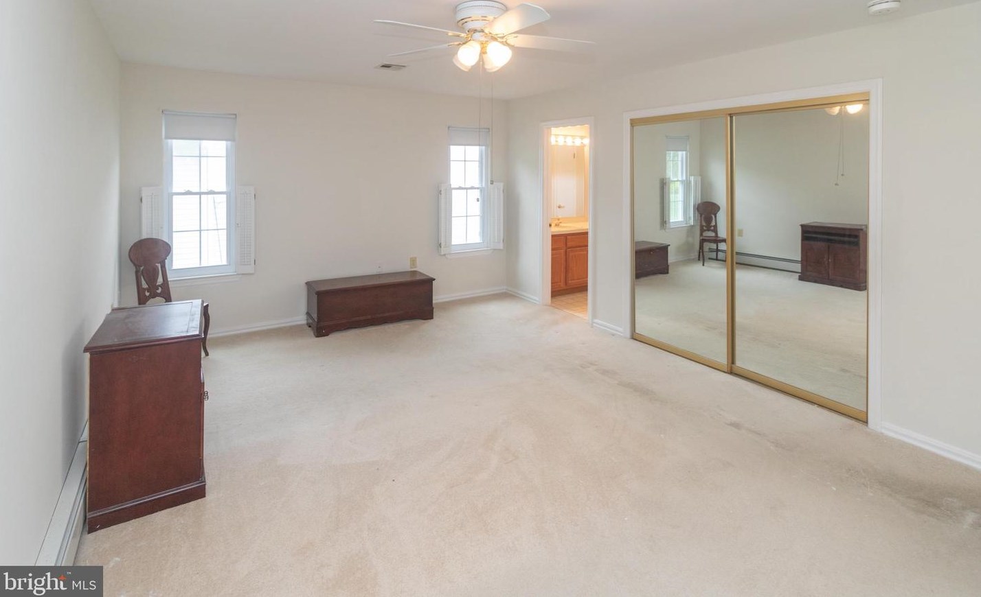 150 Canterbury Ln, Toms River NJ  08757-6589 exterior