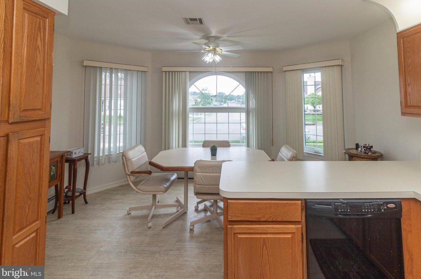 150 Canterbury Ln, Toms River NJ  08757-6590 exterior