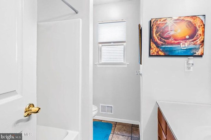 37 Marlin Ct, Berkeley Township NJ 08721-2466 exterior