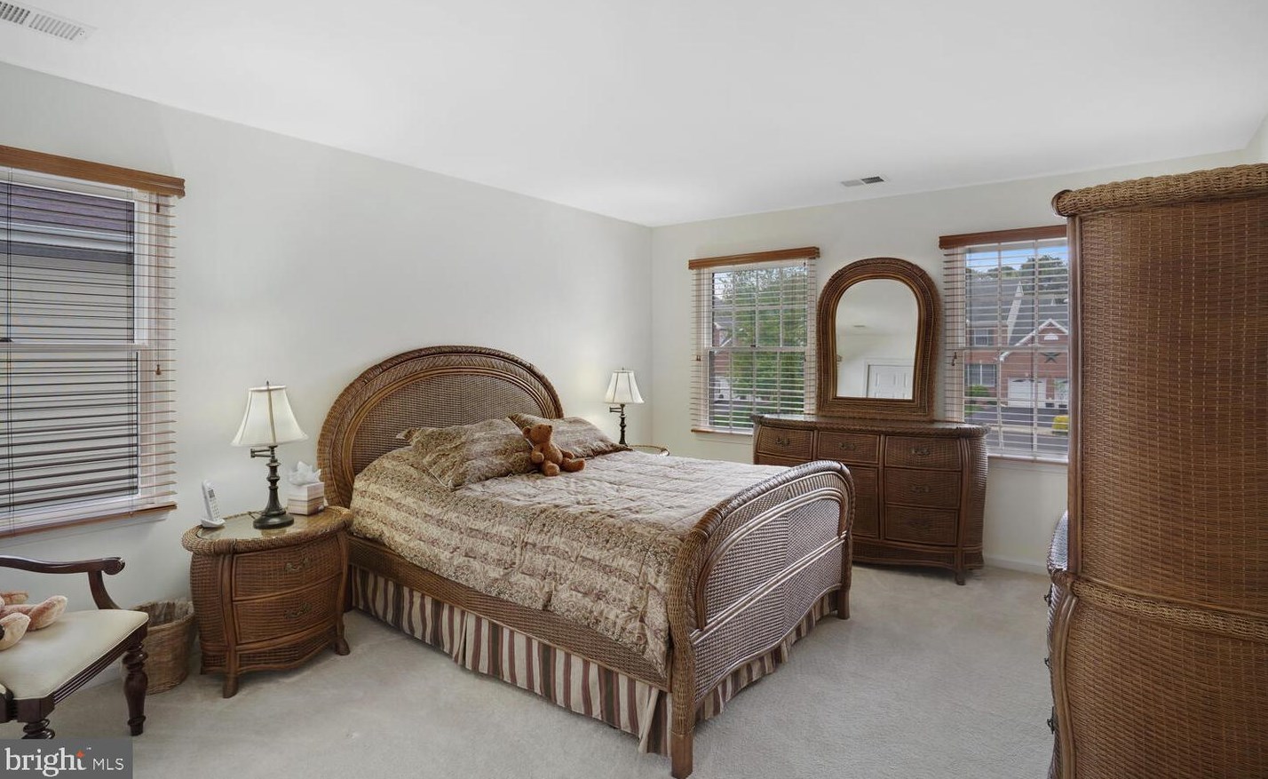 44 Harvest Way, Tuckerton NJ 08087-4043 exterior