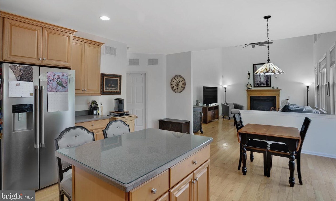 44 Harvest Way, Tuckerton NJ 08087-4043 exterior