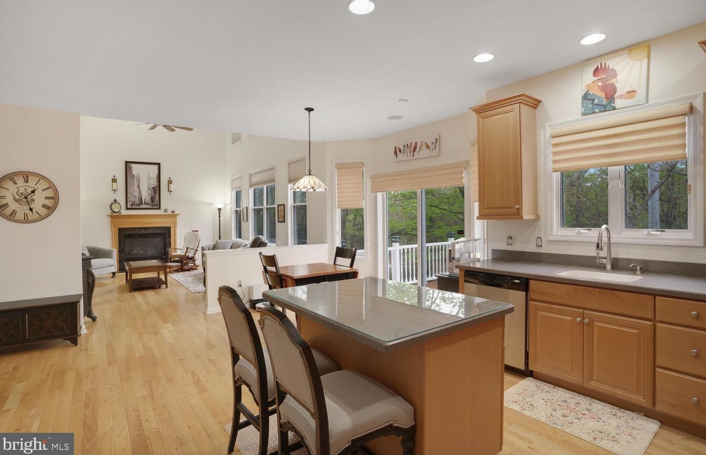 44 Harvest Way, Tuckerton NJ 08087-4043 exterior