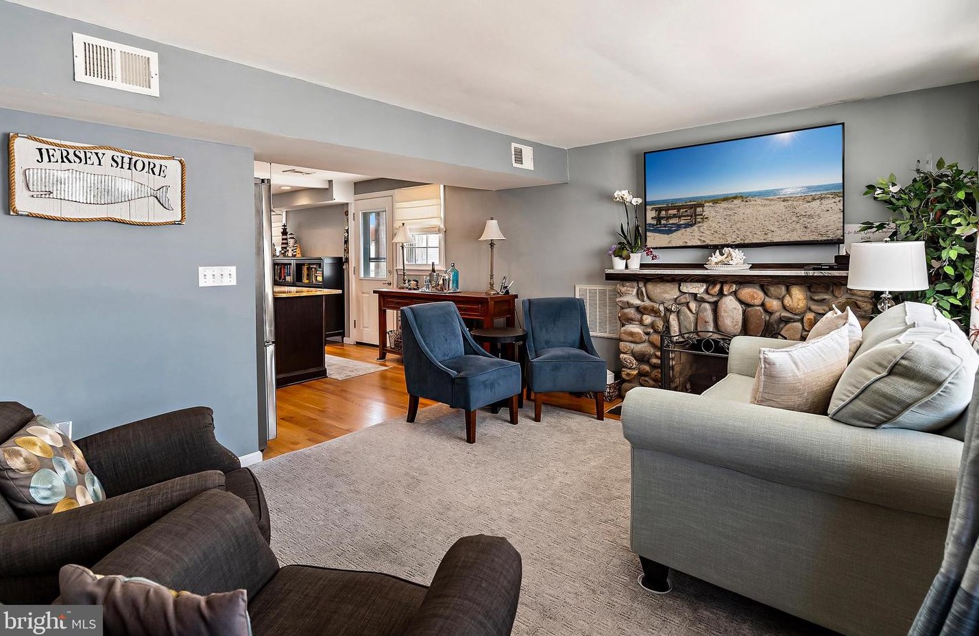 2 E 15th, Long Beach Township, NJ 08008