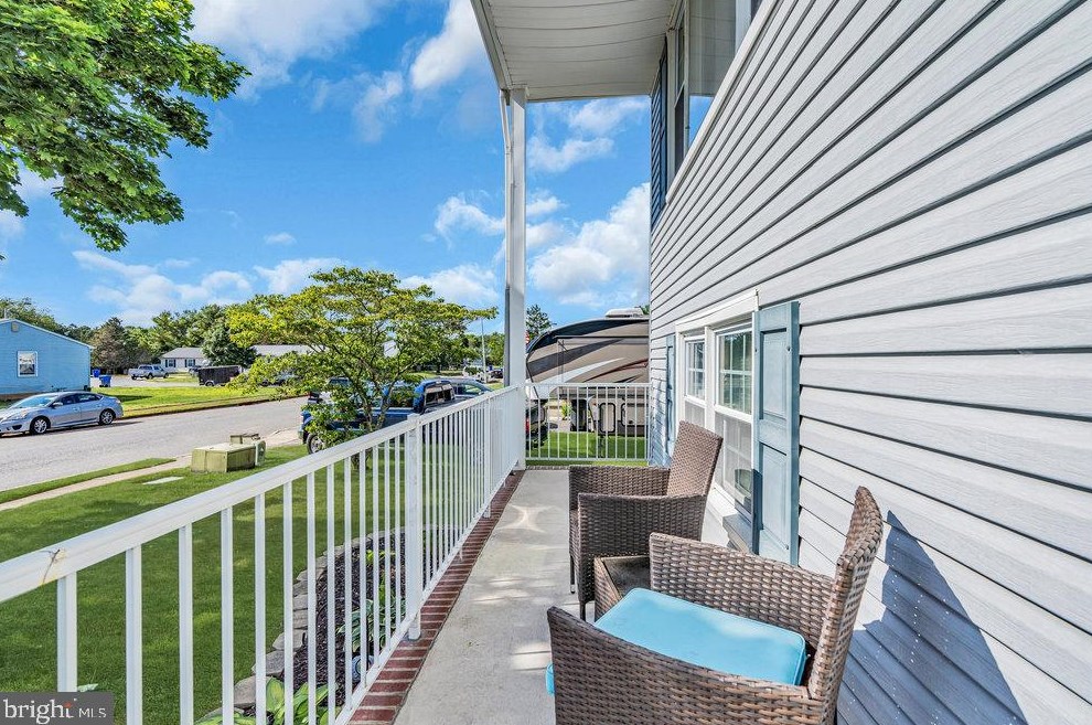 225 Hamilton Dr, Toms River, NJ 08753-4629