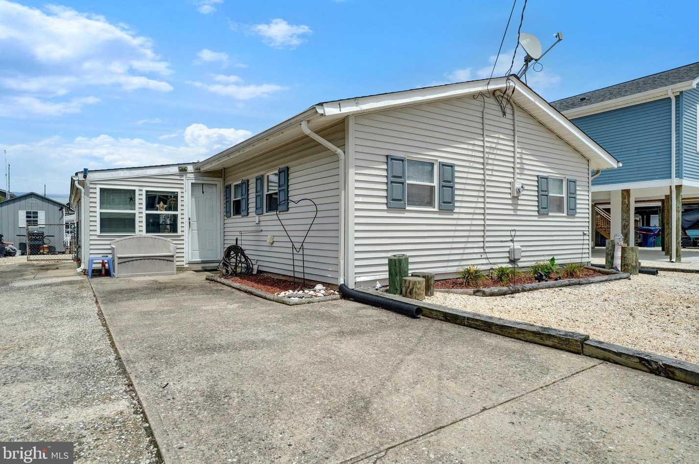 14 Schuylkill Rd, Tuckerton, NJ 08087-1127