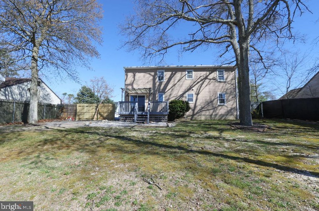 117 Seaspray Rd, Cedar Bonnet Island, NJ 08050