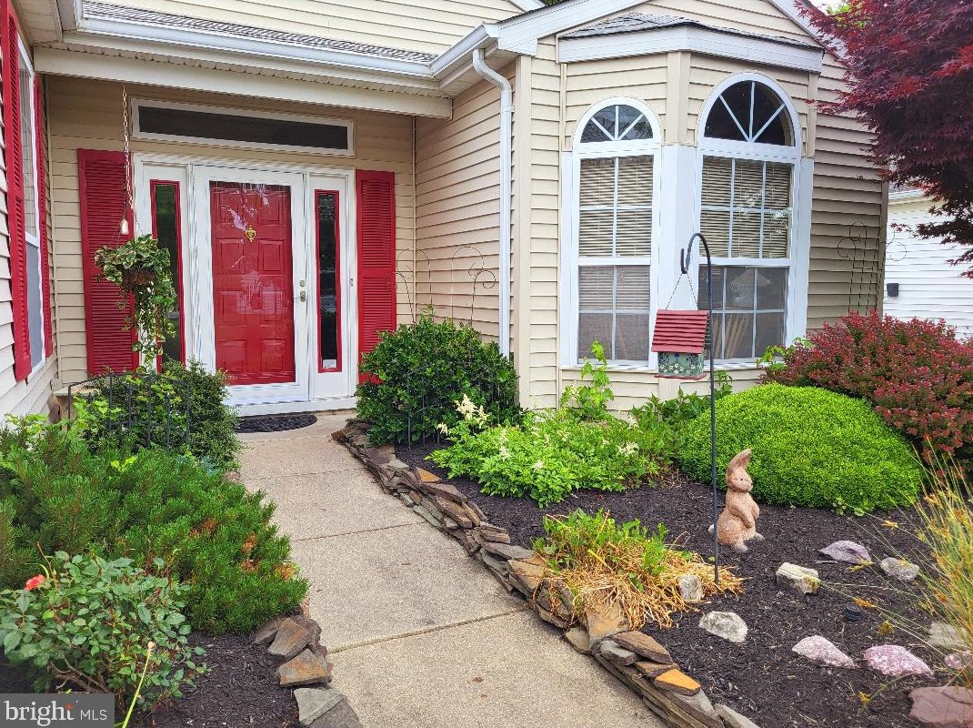 103 Valley Forge Dr, Tuckerton, NJ 08087-1329