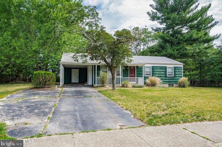 790 Rue Ln, Toms River, NJ 08753-3441