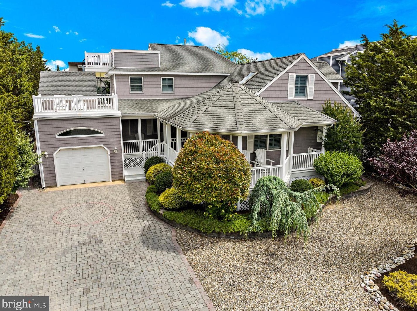 12 20th St, Barnegat Light, NJ 08006-1497