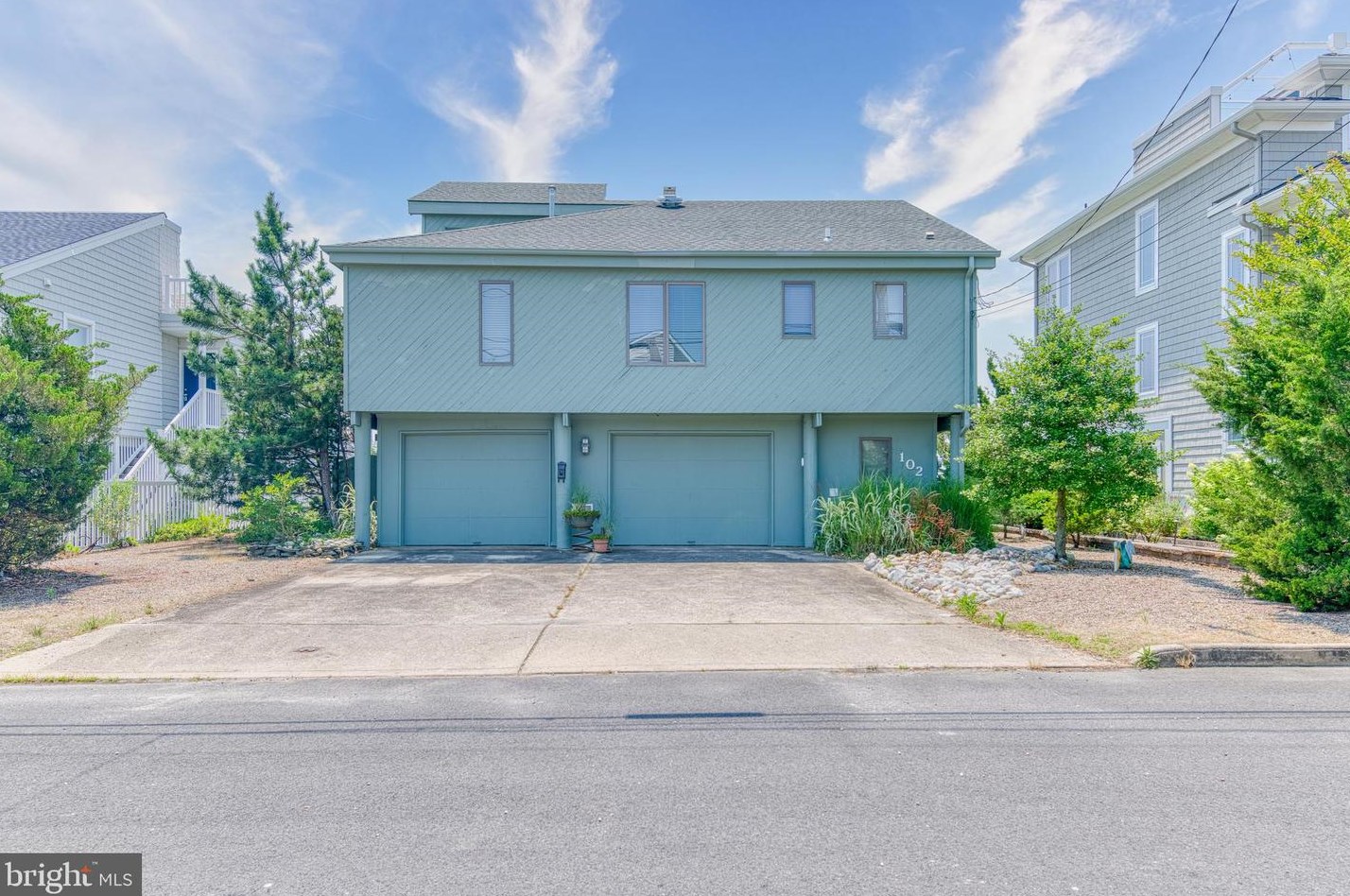 102 S 33rd, Long Beach Township, NJ 08008