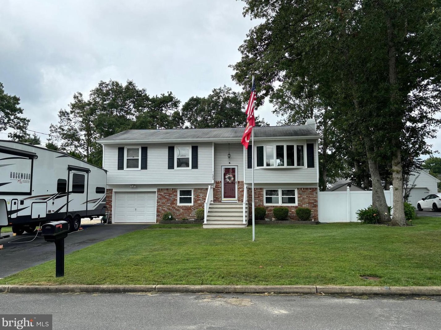 1089 Buccaneer Ln, Stafford Township, NJ 08050