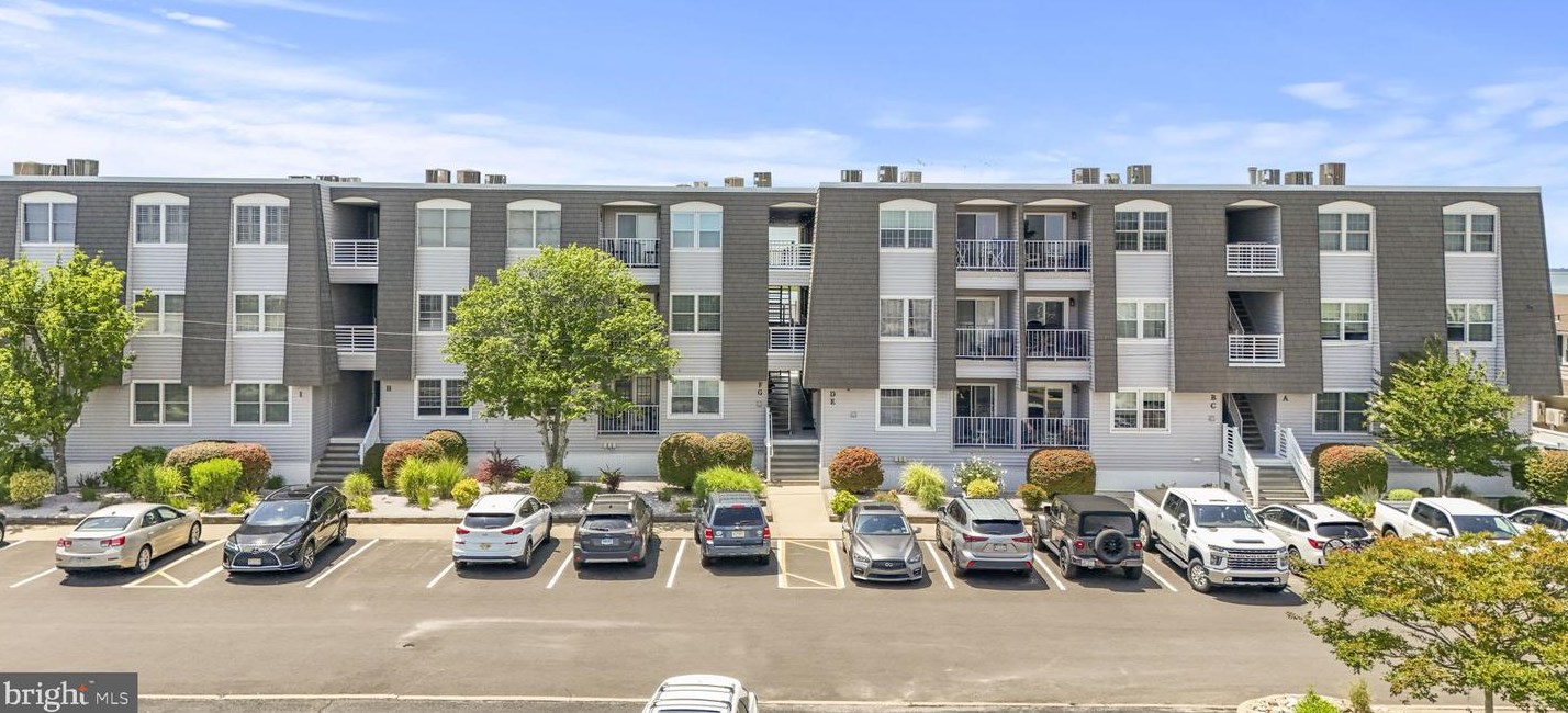 310 S West Ave #c1, Long Beach Township, NJ 08008