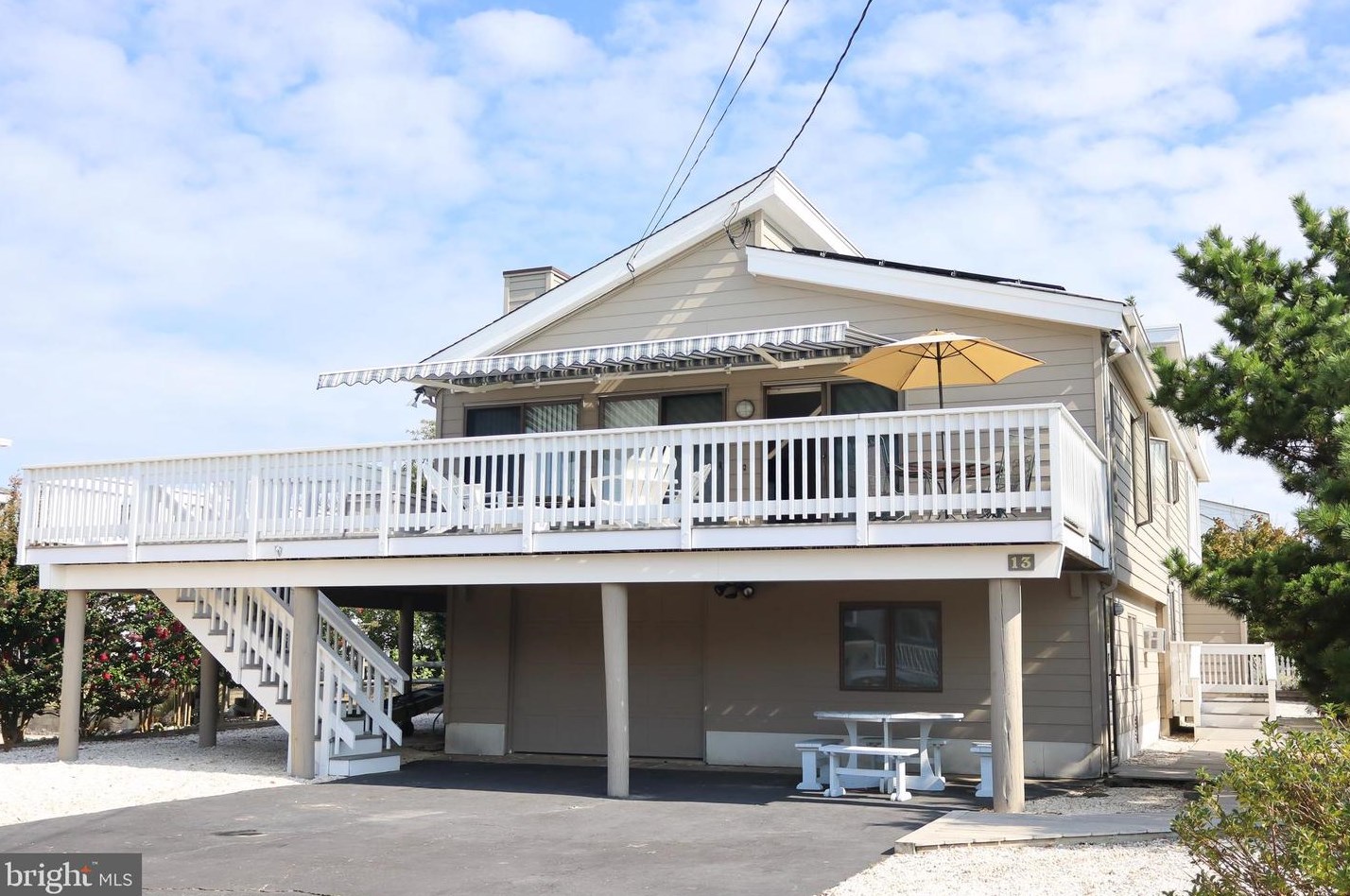 13 W 14th St, Barnegat Light, NJ 08006