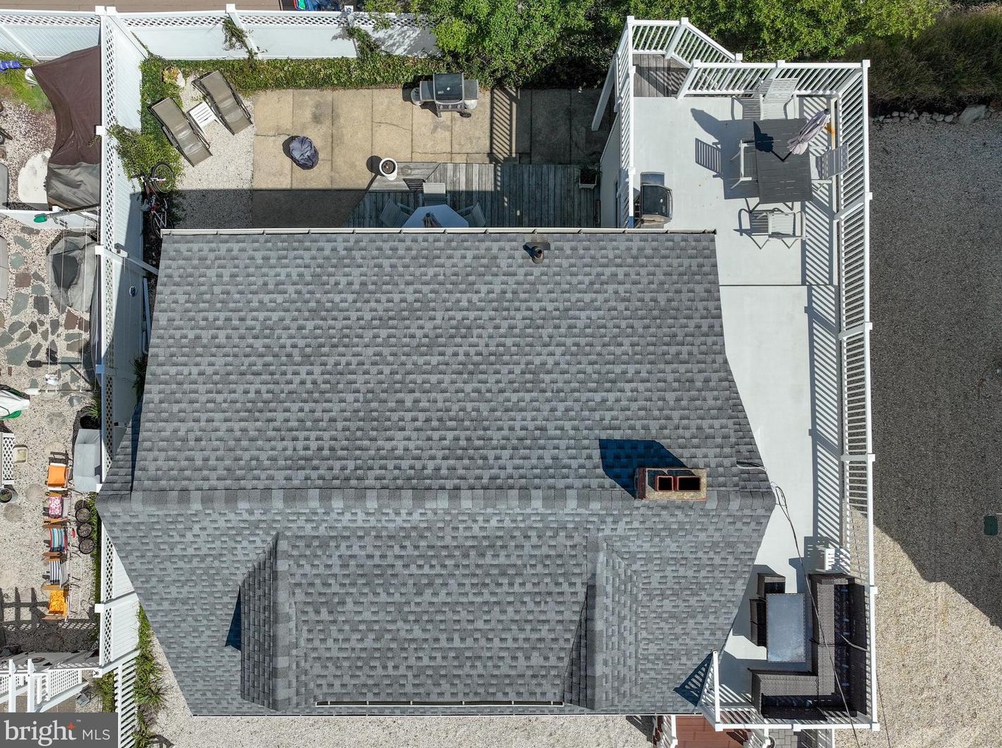 101 E Rhode Is Ave, Long Beach Township, NJ 08008