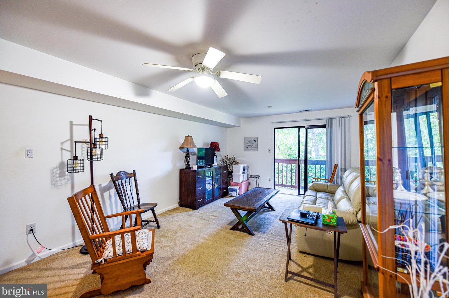 16 Whitemarsh Ct, Tuckerton, NJ 08087
