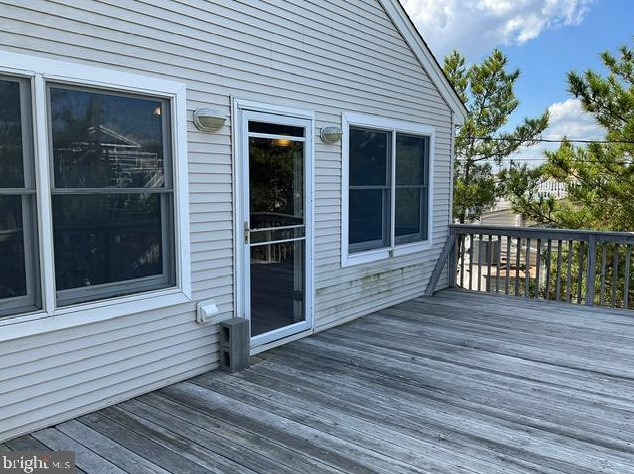 228 N 14th St, Long Beach Township, NJ 08008