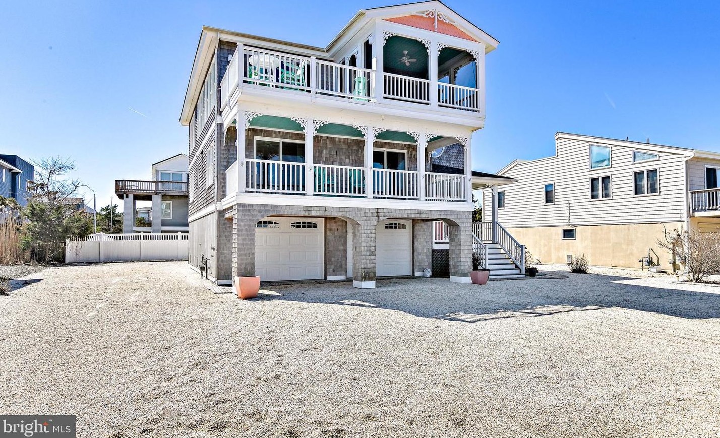 7 Sunset Blvd, North Beach, NJ 08008-7003