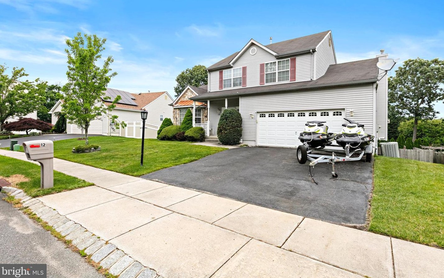 12 Cross Creek Dr, Tuckerton, NJ 08087-3630