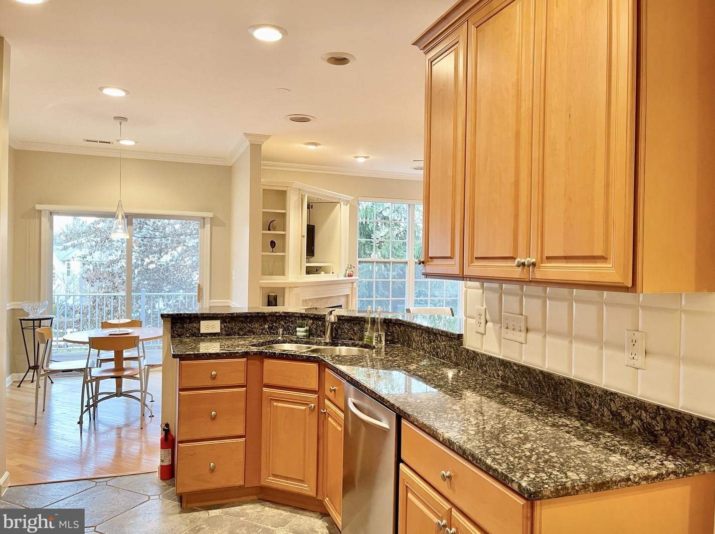 31 Truman Ave, Princeton, NJ 08540