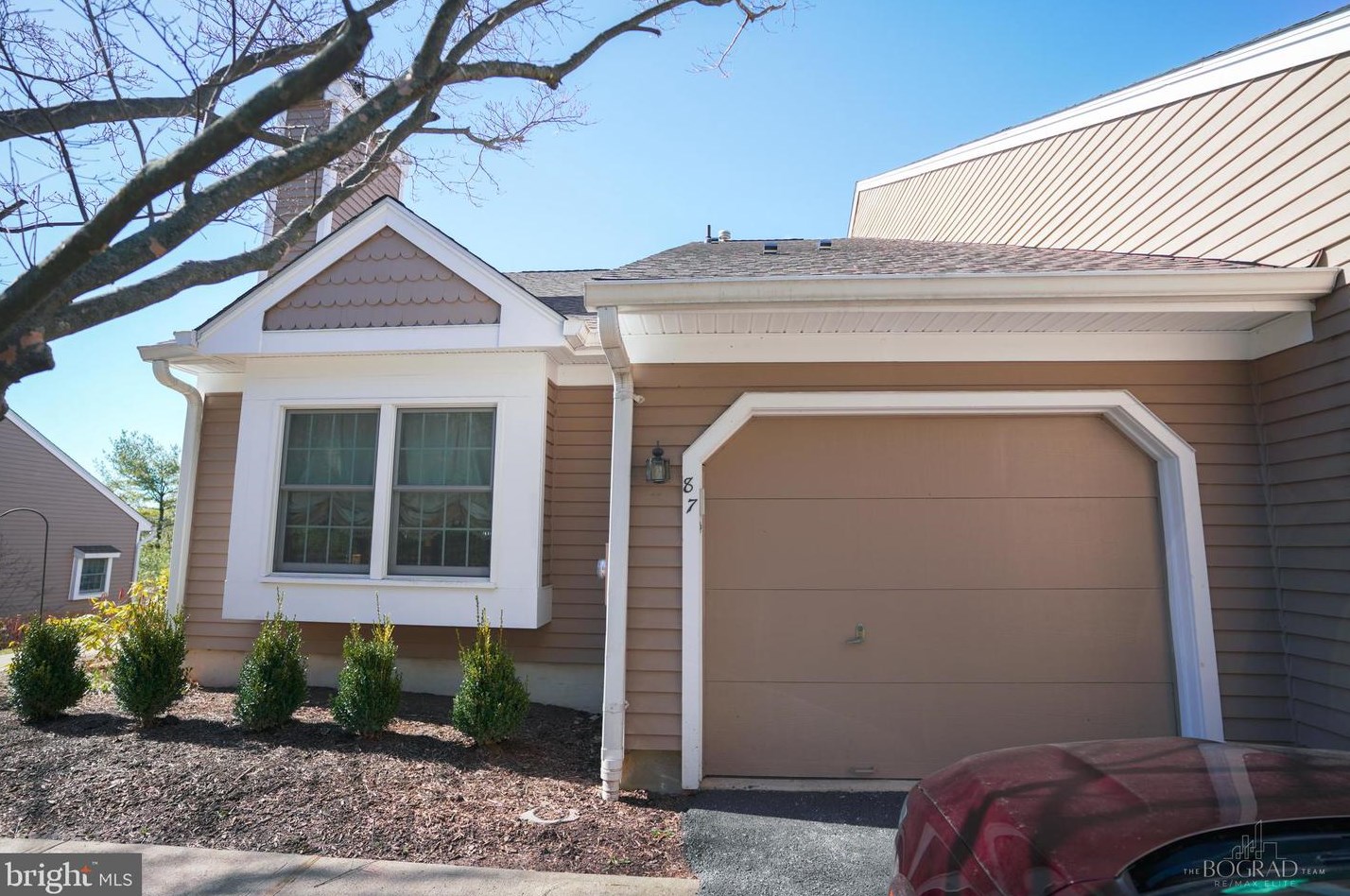 87 N Edgewood Rd, Bedminster, NJ 07921