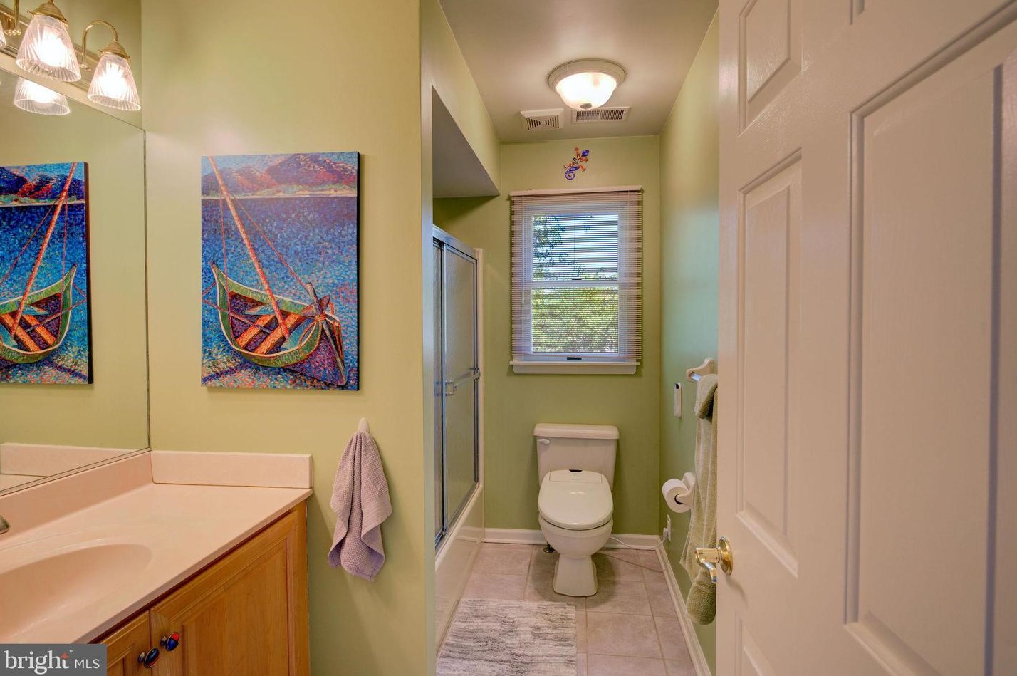 68 Murray Dr, Millstone NJ 08844-2542 exterior