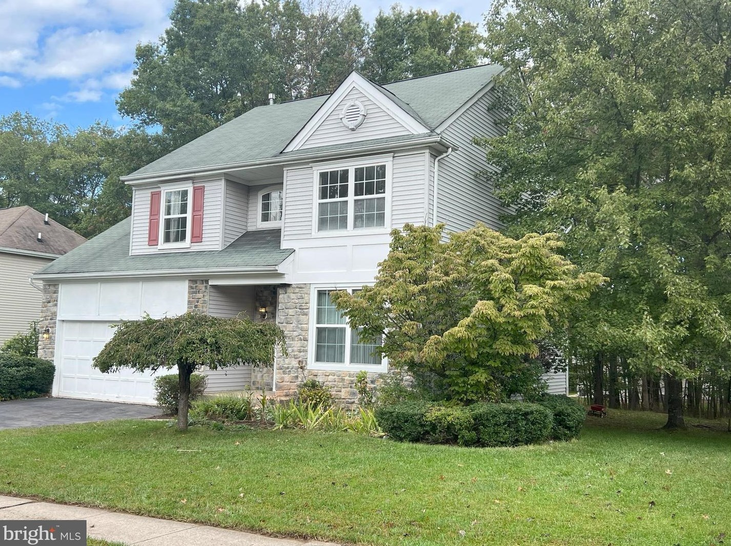 17 Harvard Cir, Princeton, NJ 08540