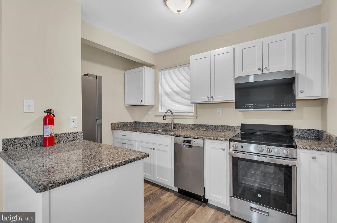 10 Florence St, Stanhope NJ  07874-2502 exterior