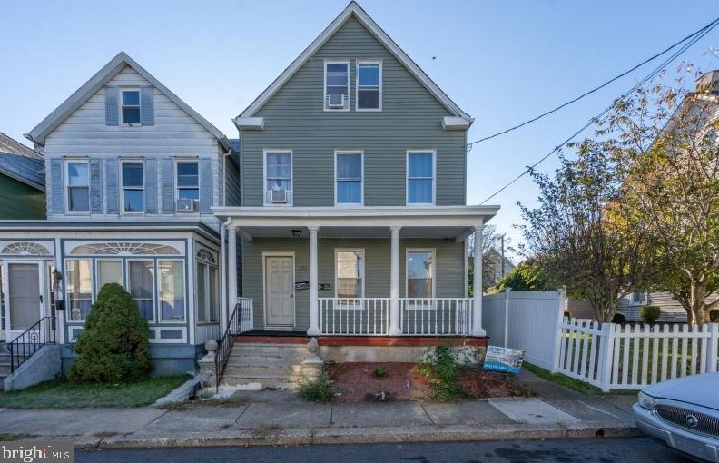122 Summit Ave, Delaware Park, NJ 08865