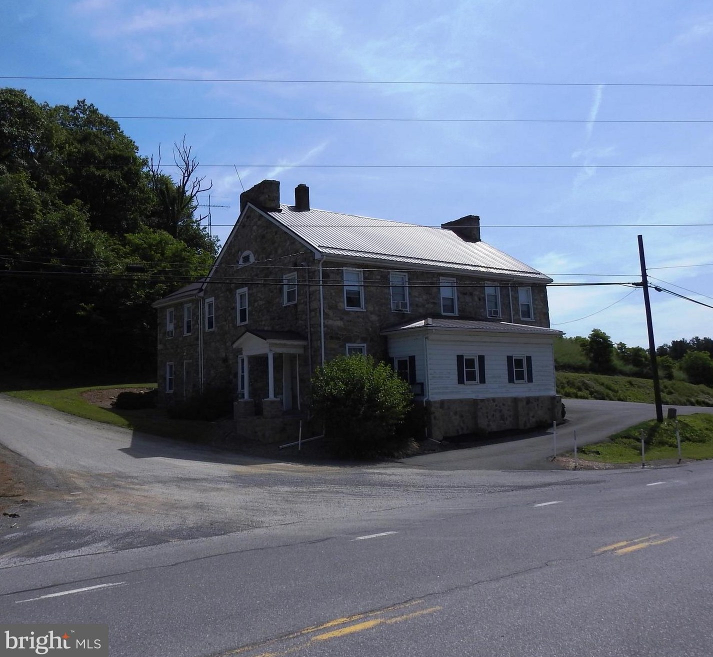 6633 Lincoln Hwy, Hustontown, PA 17228