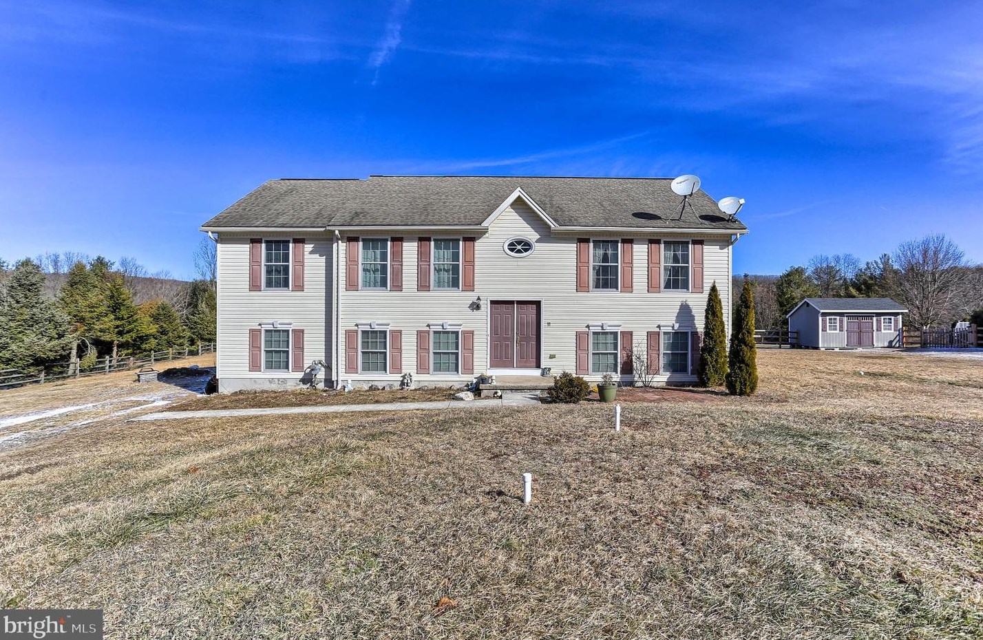 11 Mountain Top Dr, Orrtanna, PA 17353-9799
