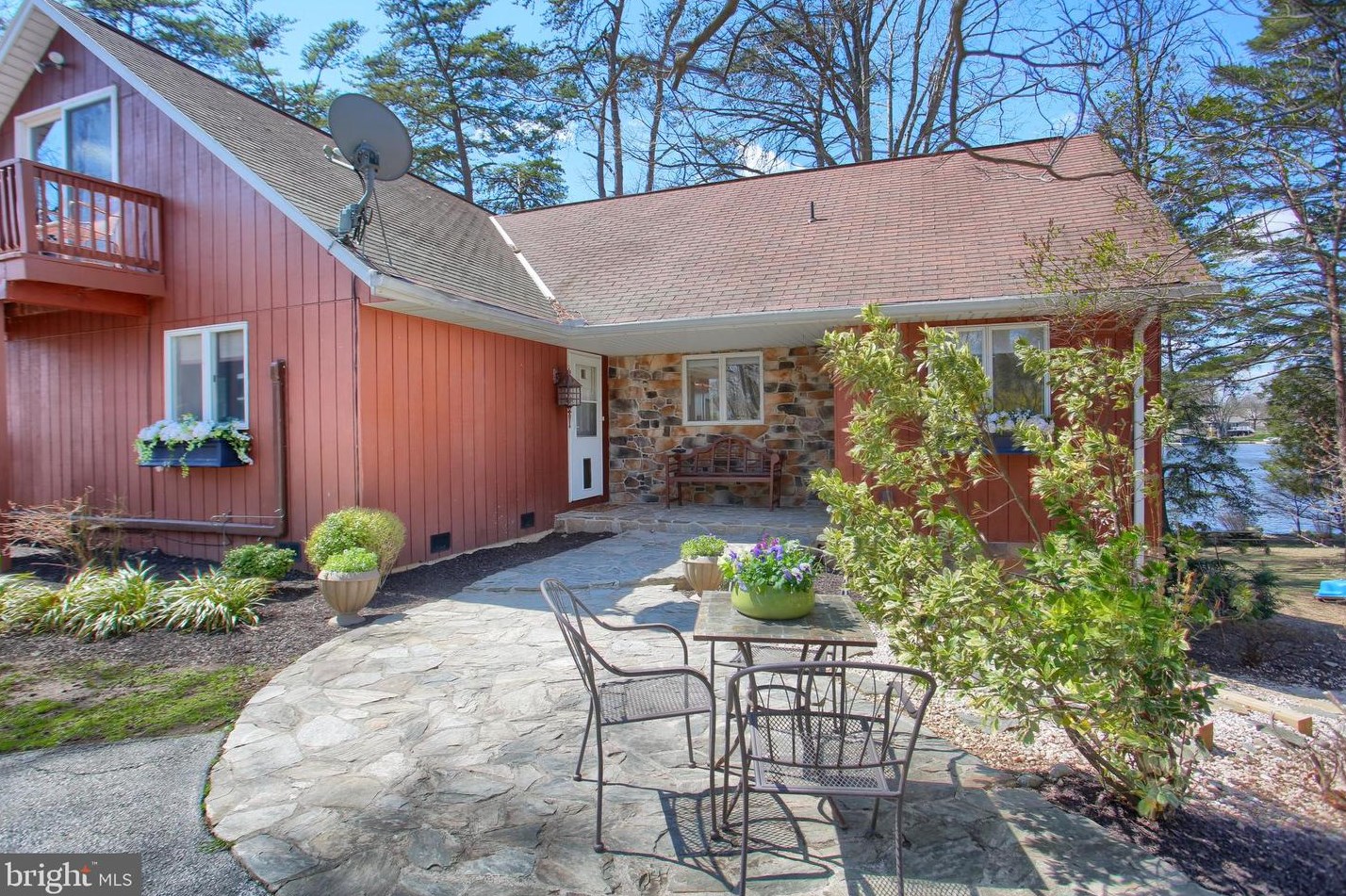 19 Bragg Dr, East Berlin PA  17316-9342 exterior