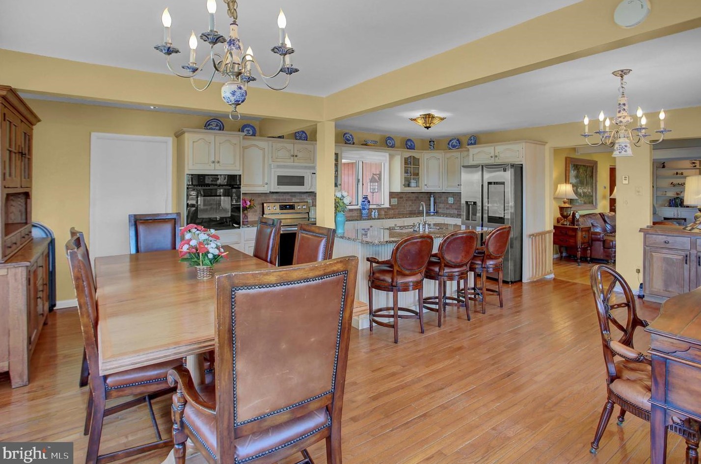 19 Bragg Dr, East Berlin PA  17316-9342 exterior