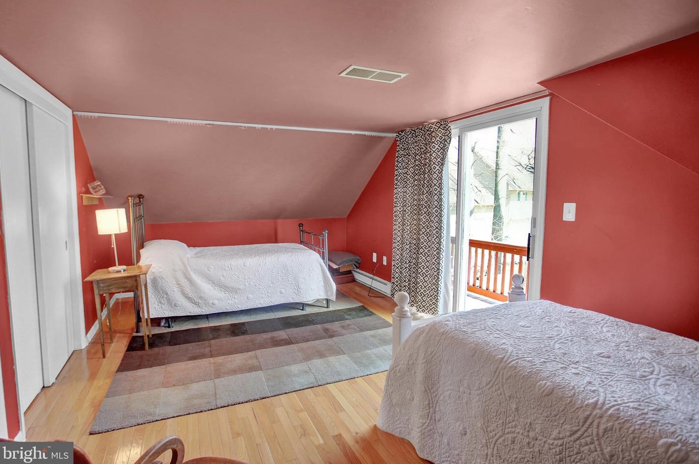 19 Bragg Dr, East Berlin PA  17316-9342 exterior