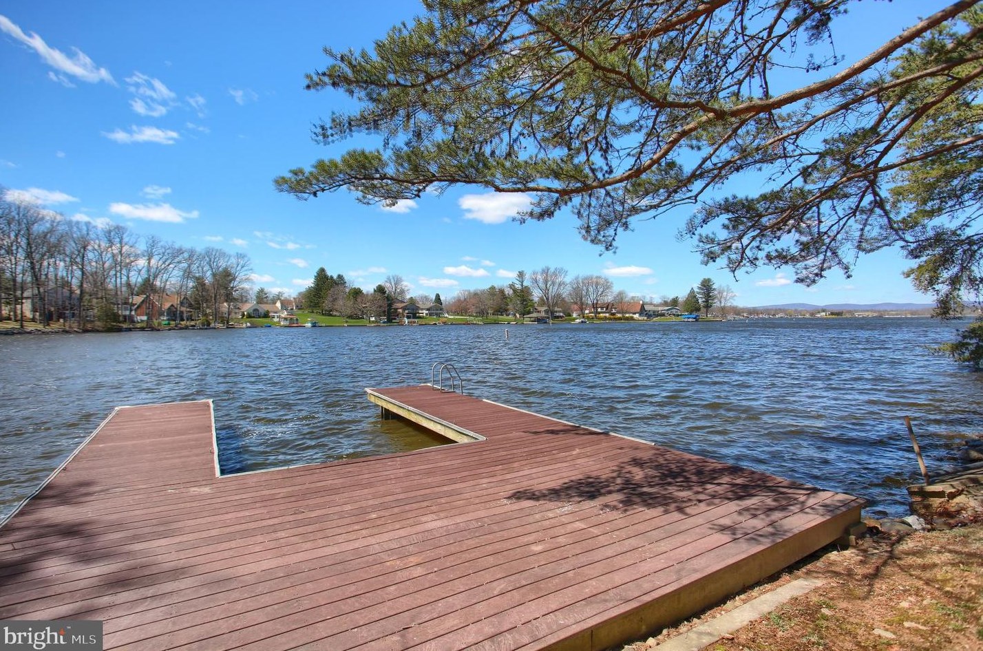 19 Bragg Dr, East Berlin PA  17316-9342 exterior