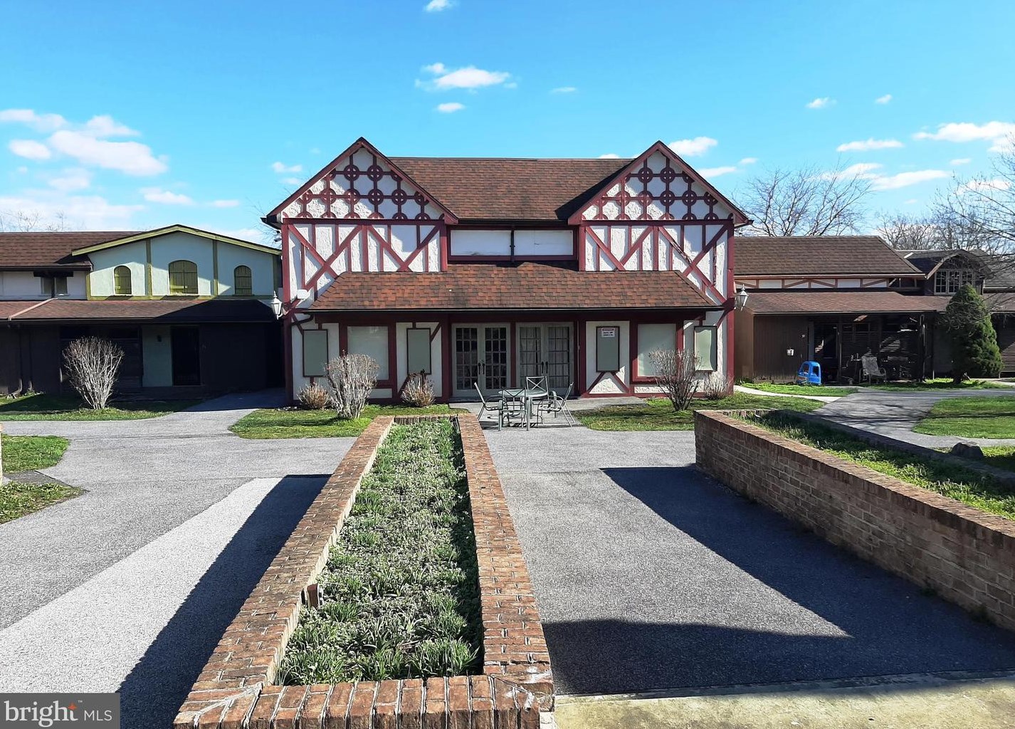 2636 Emmitsburg Rd, Gettysburg PA  17325-7180 exterior