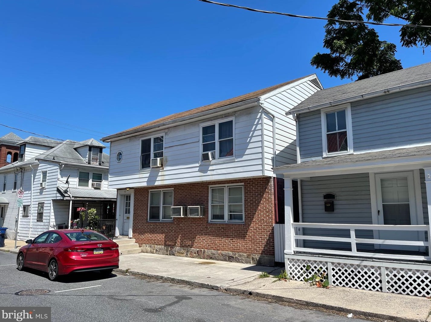 57 Breckenridge St, Gettysburg, PA 17325-2502