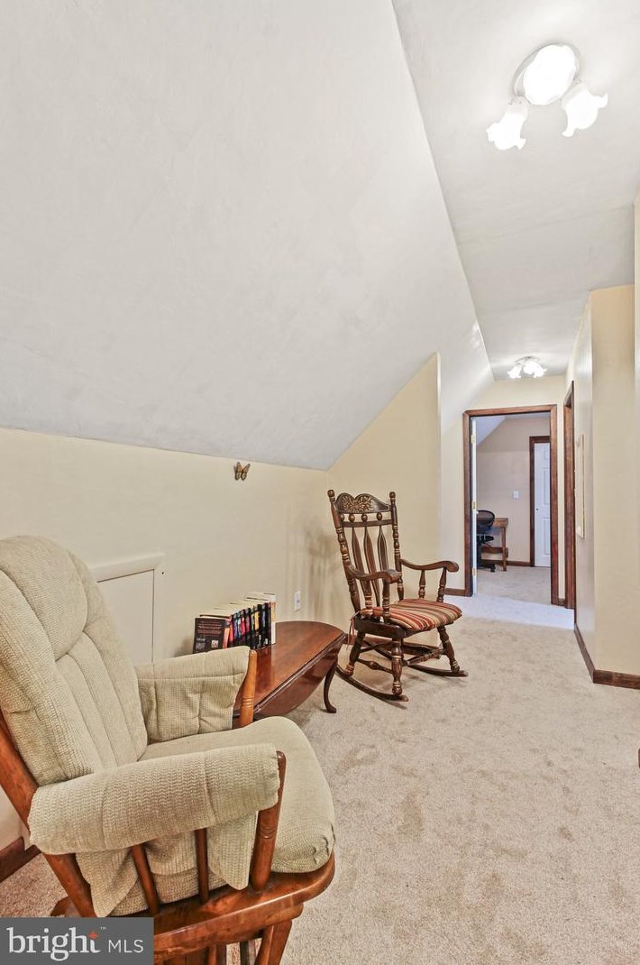 317 Lake Meade Dr, East Berlin PA  17316-9320 exterior