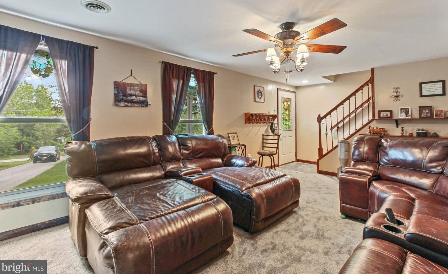 317 Lake Meade Dr, East Berlin PA  17316-9320 exterior