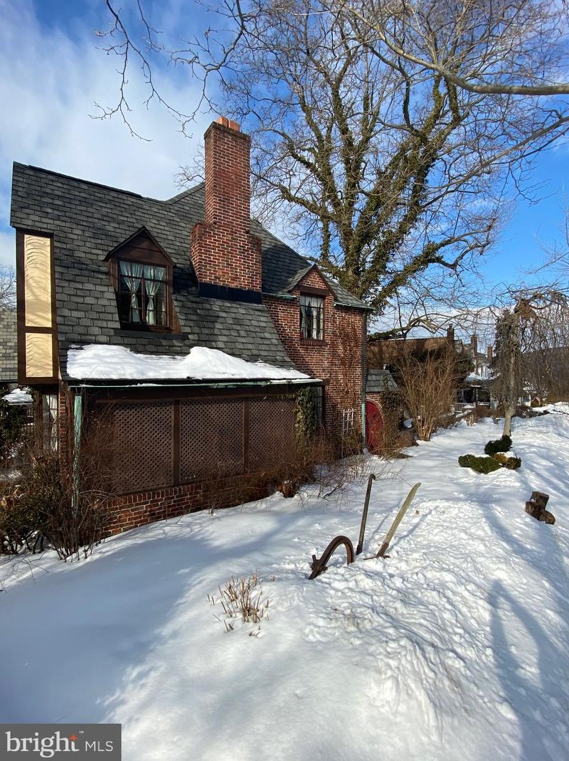 1 Endlich Ave, Reading, PA 19606-2113