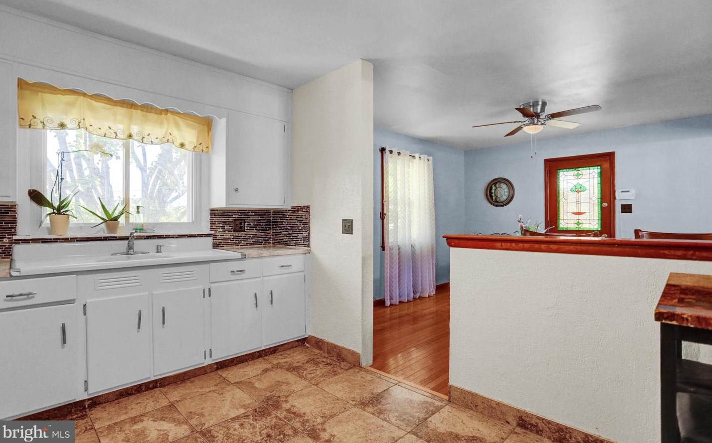 1750 Hampden Blvd, Reading PA  19604-1604 exterior