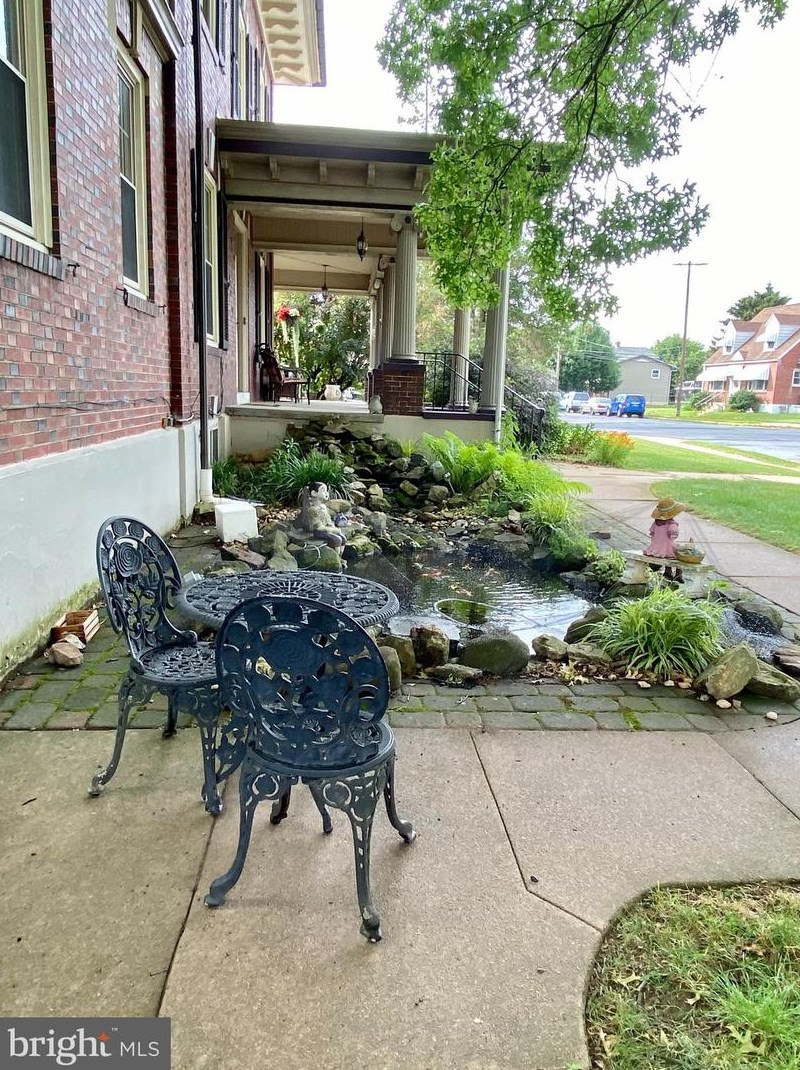 636 Mt Laurel Ave, Spring Valley, PA 19560