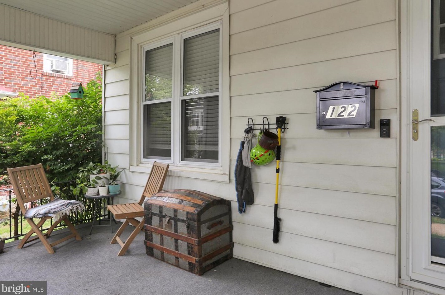 122 Intervilla Ave, Reading, PA 19609-1646