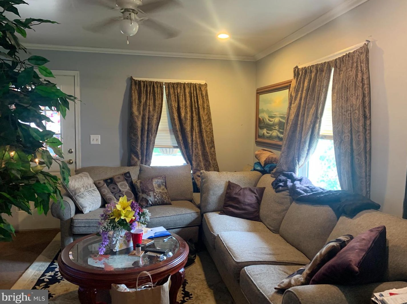 110 Midland Ave, Reading PA  19606-1333 exterior