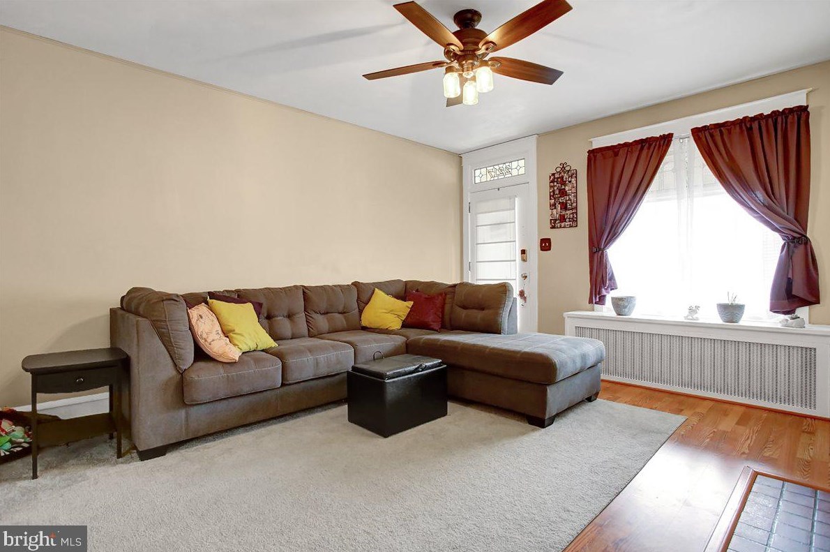 2217 Noble St, Reading PA  19609-1657 exterior