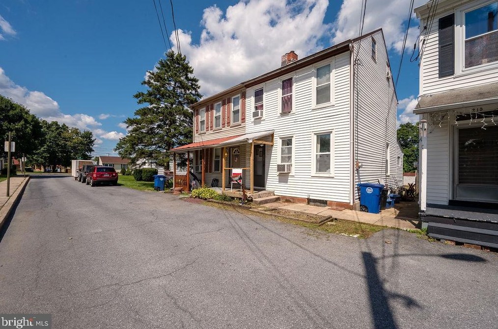 213 Union, Dauberville, PA 19533