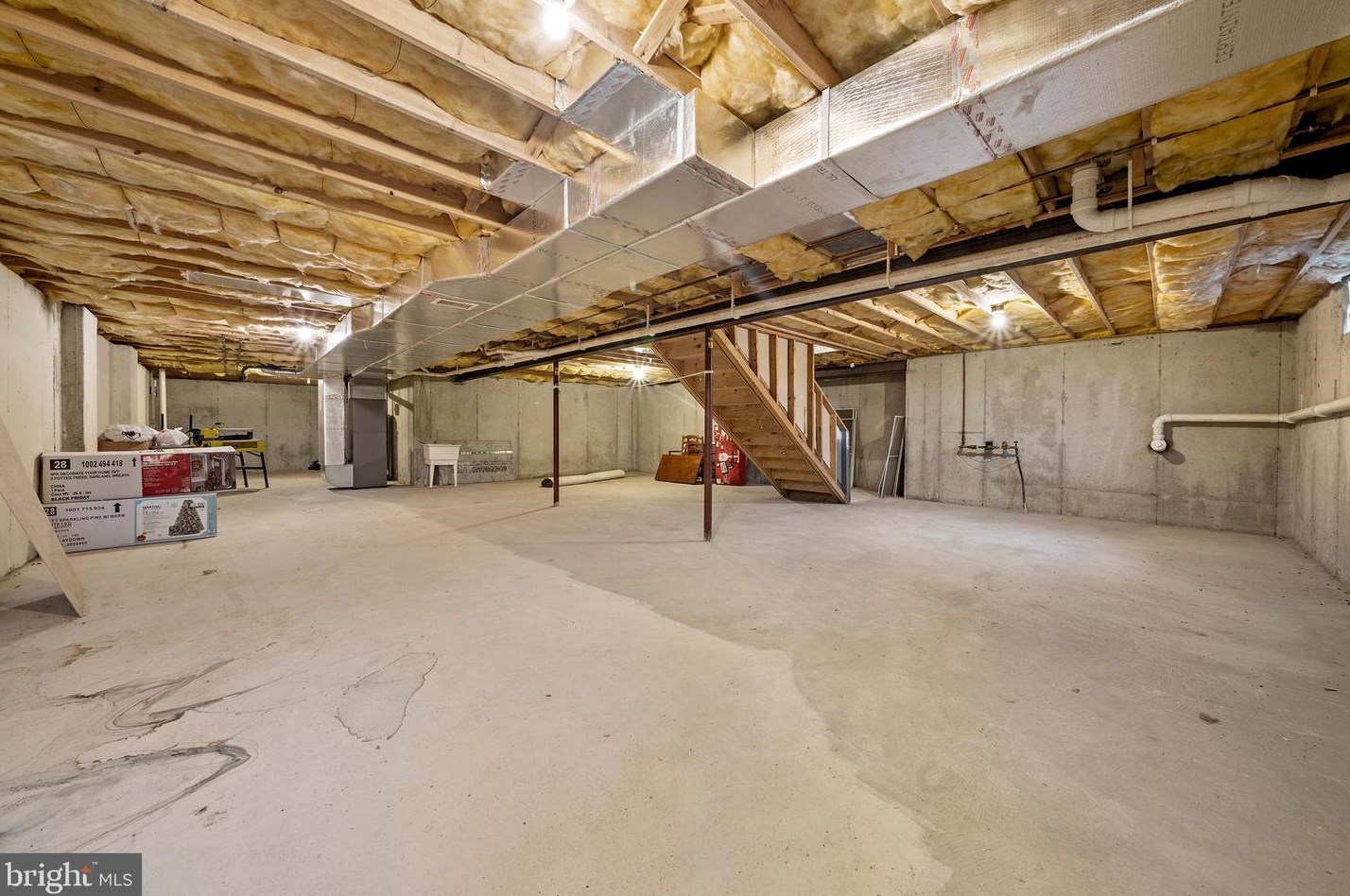 329 Buckhead Ln, Douglassville PA  19518-9628 exterior