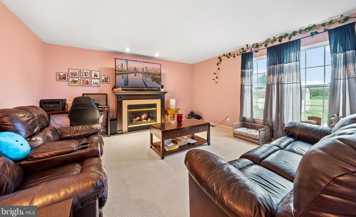 329 Buckhead Ln, Douglassville PA  19518-9628 exterior