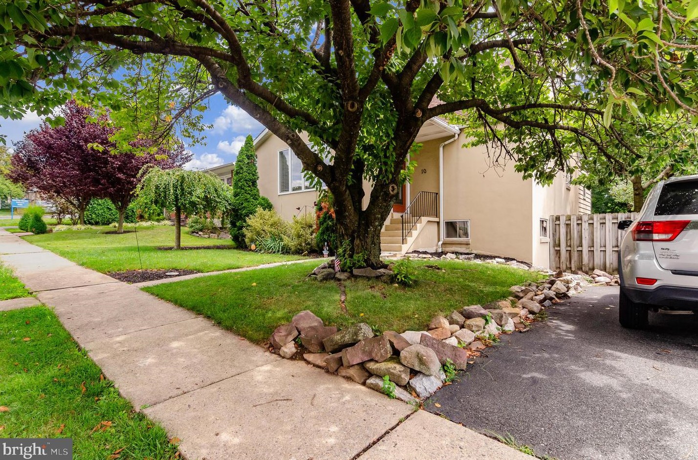 10 Monroe St, Reading, PA 19605-3119