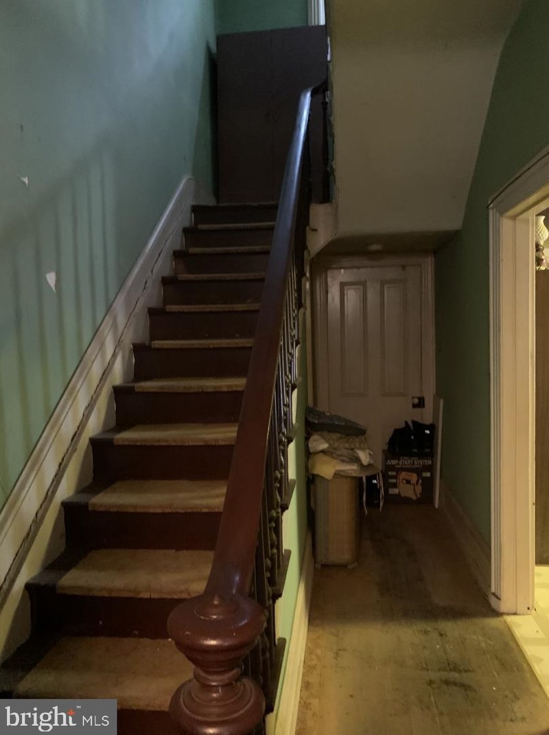 302 Railroad Rd, Centre, PA 19541