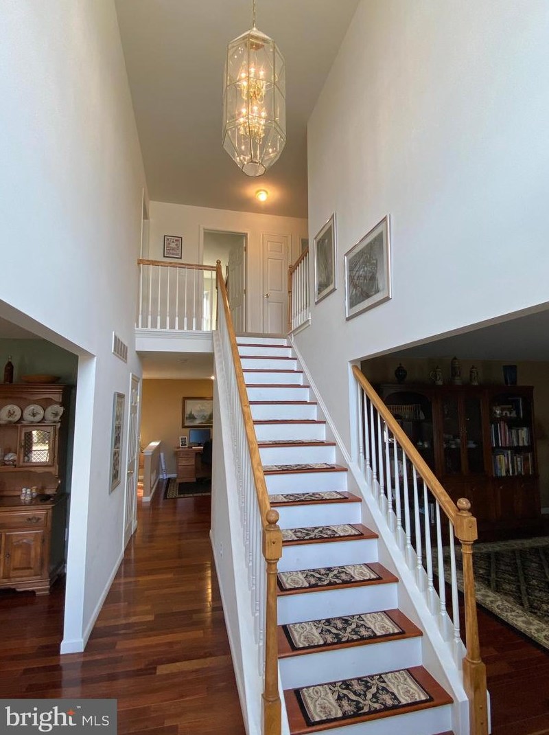 4660 Dunham Dr, Reading, PA 19606-8948
